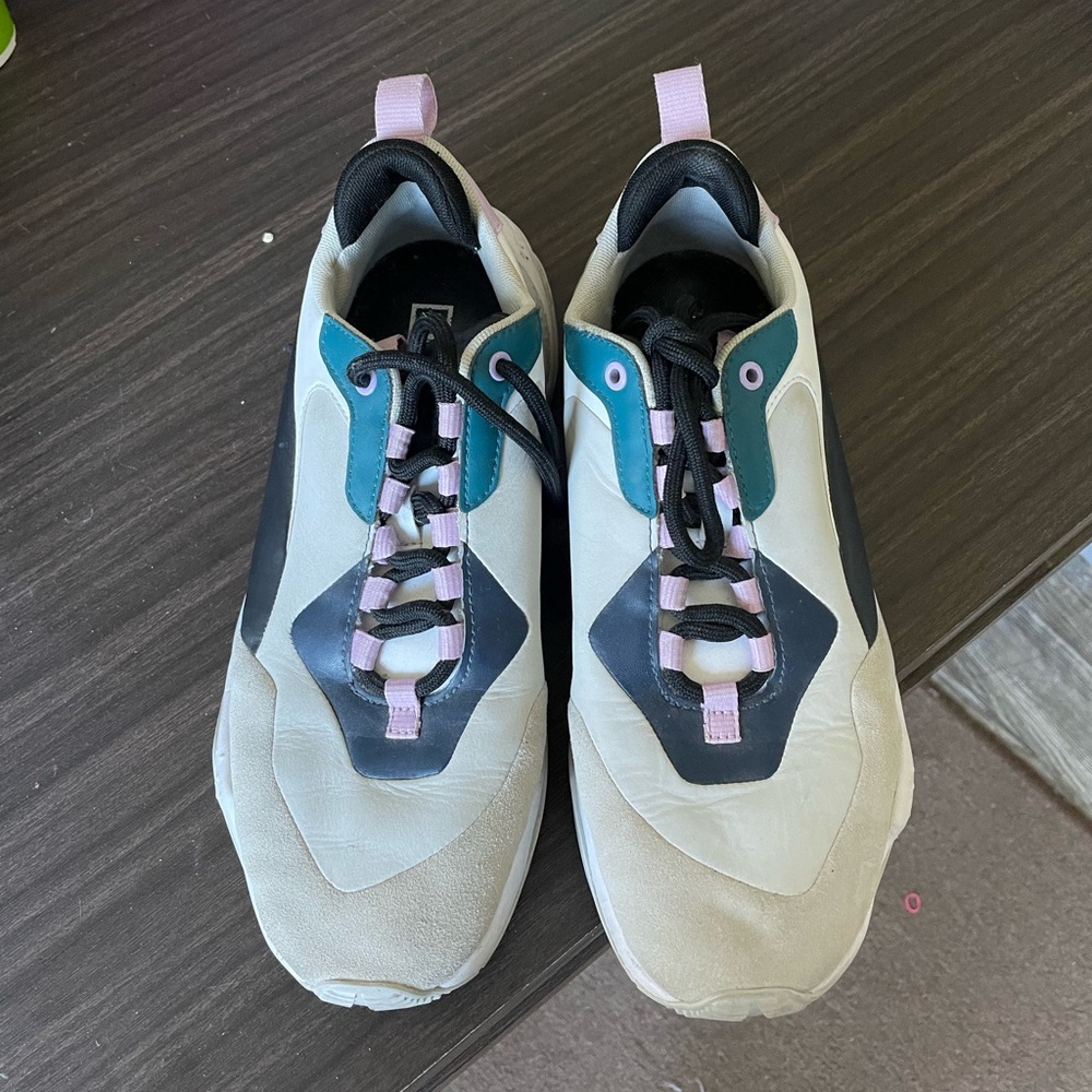 Puma shoes sneakers purple,white,blue - Picture 2 of 3